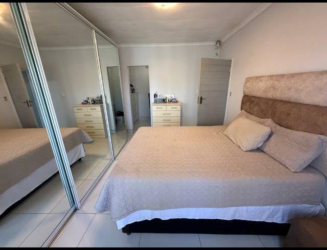 2 BEDROOM TOWNHOUSE FOR SALE IN MALVERN